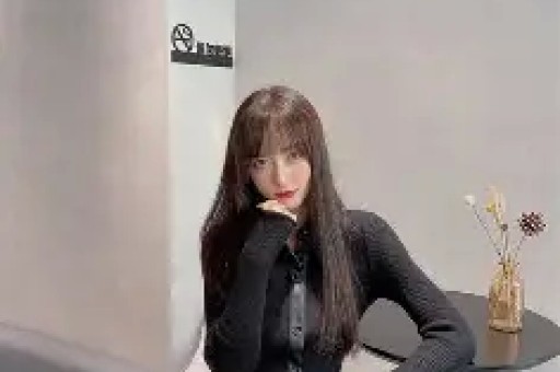 结婚几十年零绯闻看清何冰妻子是谁后才懂他为何不敢乱来
